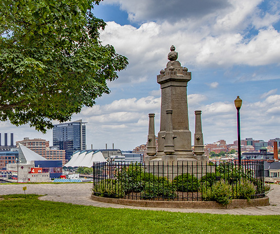 photo of Federal Hill Park is a 10.3 acres park located in Baltimore, Maryland on the south shore of the Inner Harbor